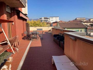 Appartamento di 118 m² con 3 locali e box auto a B
