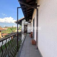 TRILOCALE IN CORTE A VILLASTANZA