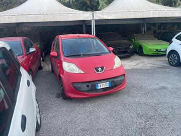 Peugeot 107 1.0 68CV 5p. Desir
