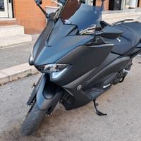 Yamaha T-Max 560 Tech Max 2021