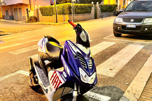 Yamaha aerox 50
