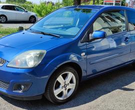 Ford Fiesta 1.2 16V 3p. Clever