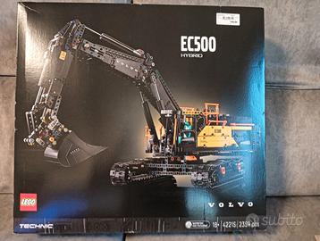 42215 LEGO Technic Volvo EC500 Hybrid Excavator
