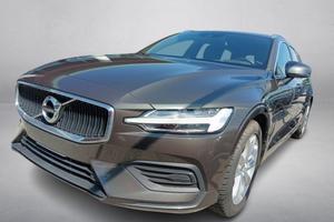 VOLVO V60 D3 Momentum Navi