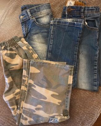 Tre pantaloni bambino tg.8 Anni