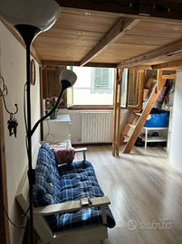 Stanza privata indipendente con cucina e ba