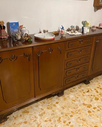 Madia / Credenza classica anni '70