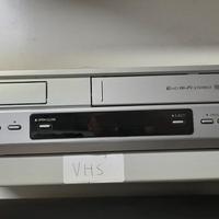 COMBO LETTORE VHS DVD DIVX CD VCD MP3 JPEG KODAK+T