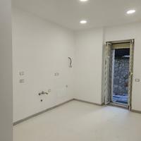 Fuorigrotta con posto auto