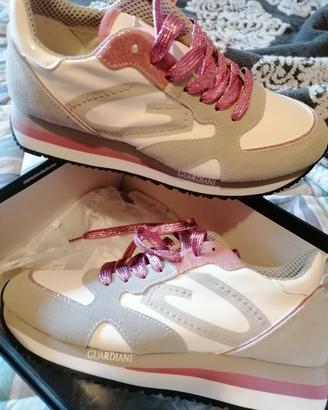 scarpe nuove