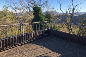 Rustico / Casale di 135 m² con più di 5 locali a F