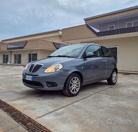 LANCIA YPSILON 1.3 MULTIJET DIESEL 