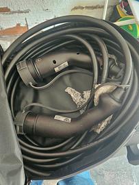 Cavo per stazione di ricarica auto elettrica colon