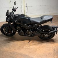 MOTO HONDA CB1000R BLACK EDITION