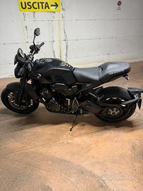 MOTO HONDA CB1000R BLACK EDITION