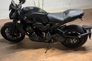 MOTO HONDA CB1000R BLACK EDITION