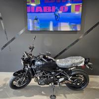 Kawasaki Z 900 RS My 2026 Black Ball Edition