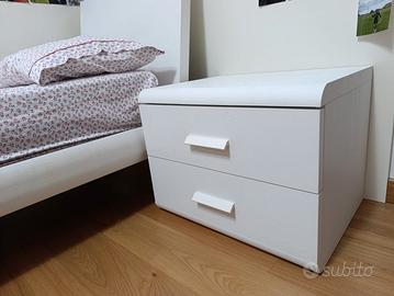 letto singolo rete a doghe + materasso  + comodino