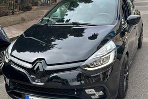 Clio RS Trophy 2017 - 220cv - Valuto permuta