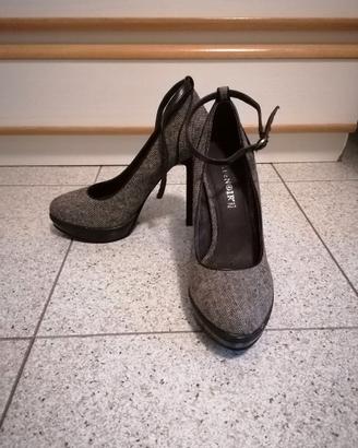 Scarpe con tacco CaféNoir