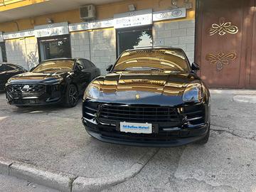PORSCHE Macan TETTO-21"-FULL LED-PELLE-TAGLIANDI