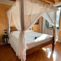 Letto a baldacchino