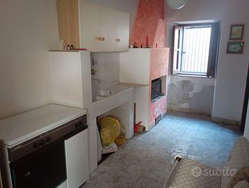 BILOCALE CON INGRESSO INDIPENDENTE