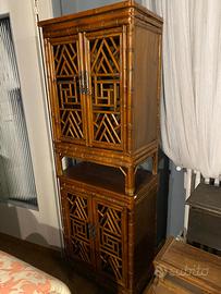 Coppia di comodini in bambu