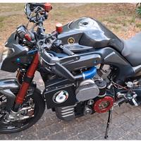 YAMAHA MT01 UNICA CON COMPRESSORE VOLUMETRICO 