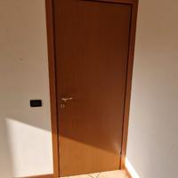 N. 4 PORTE E TELAI