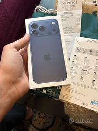 iPhone 17 pro max 256 GB sigillato blu scuro