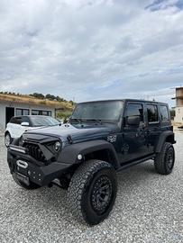 Jeep Wrangler Unlimited 2.8 CRD DPF Sahara Auto