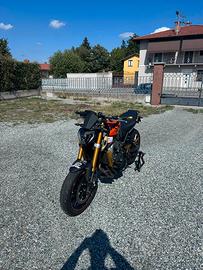 MT09 2014