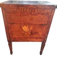 Credenzino Luigi XVI intarsiato Piacenza