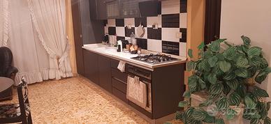 Stanza o intero appartamento