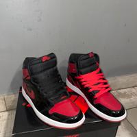 Jordan 1 rosse e nere lucide