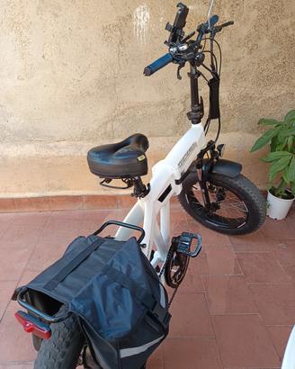 bicicletta elettrica della tucano 