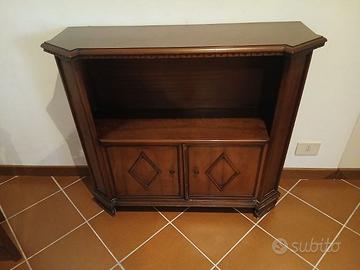 CREDENZINO IN LEGNO