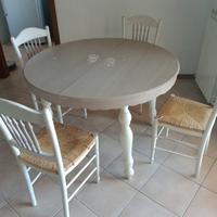 Tavolo e Sedie Stile Shabby Chic 