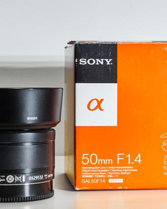 Obiettivo Sony SAL 50mm f/1.4 A-mount