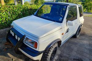 Suzuki Vitara storica 