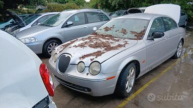 Ricambi usati Jaguar S-Type anno 2004