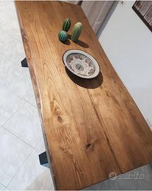 Tavolo legno e ferro