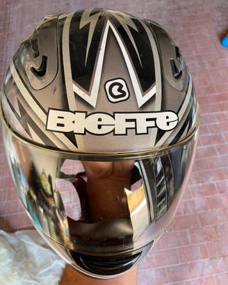 caschi bieffe taglie XL e M