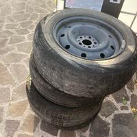 4 cerchi in ferro AUDI Volkswagen da 15" con gomme