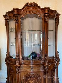 Vetrina di pregio Dubini – 1974 – Noce massello in