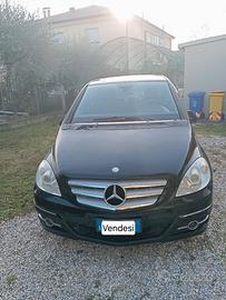 Mercedes classe b anno 2010