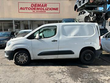 Ricambi Opel Combo YH01 51.000km 2020