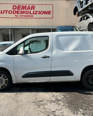 Ricambi Opel Combo YH01 51.000km 2020