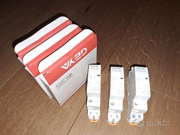 Tre Contattori Doppi Geya Electrical 20A